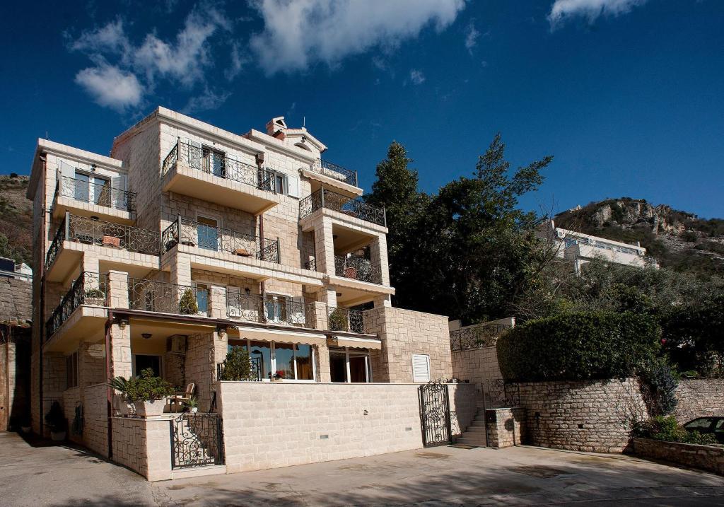 Apartments Vuksic Sveti Stefan Esterno foto